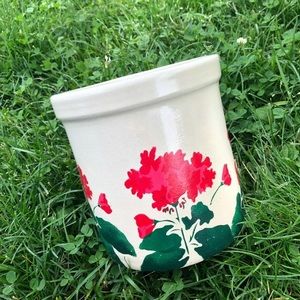 Robinson Ransbottom 2 Qt Magenta Flower High Jar